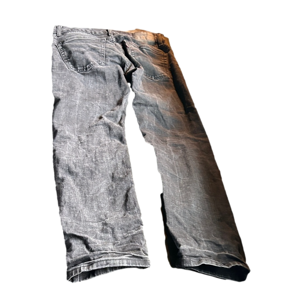 Classic Black Denim Levis Jeans for Men Length 32
